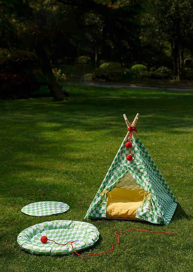 Lit tipi pour chat en treillis vert