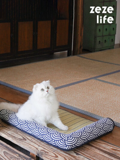 Japanese Sea Ripple Rushes Pet Cooling Mat