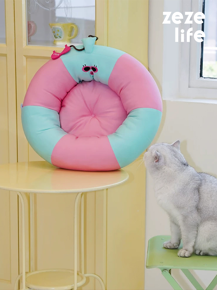 Swim Ring Cat Bed (6)
